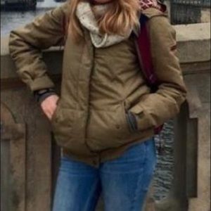 Roxy Dry Flight 10k snowboarding jacket coat green